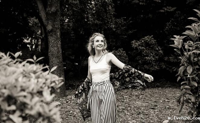 黑白广告片有何魅力立于市场