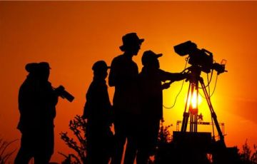 如何低预算实现户外布光拍摄？